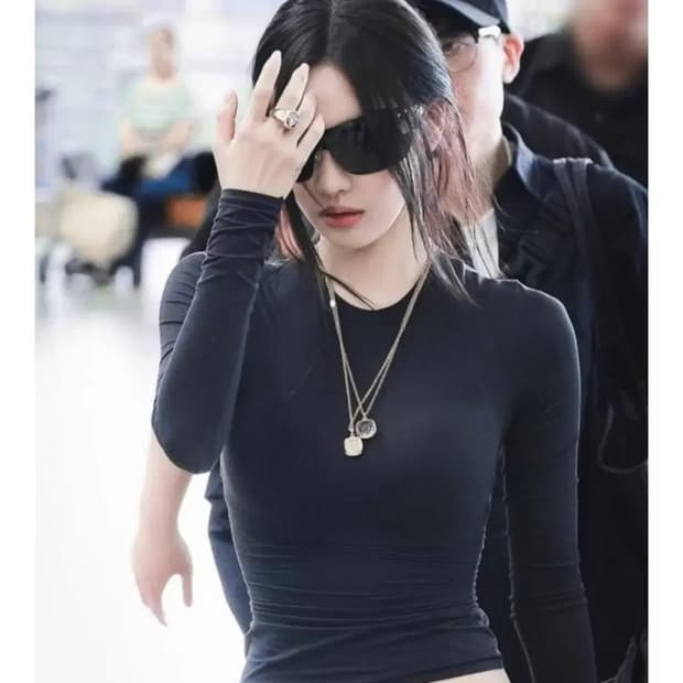 스킴스 닝닝 롱슬리브