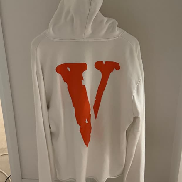 브이론 후디 화이트오렌지