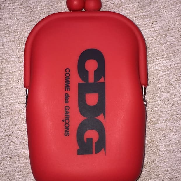 꼼데가르송 동전지갑