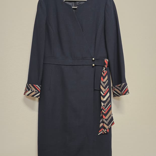 미센스 네이비 랩 스타일  원피스