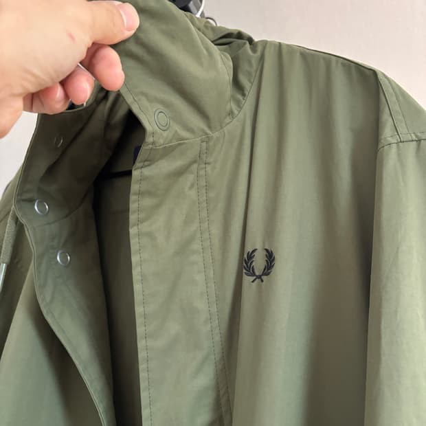 프레드페리 피쉬테일L