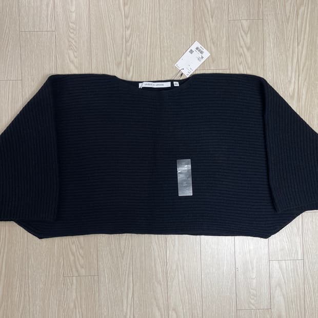 유니클로 x 르메르 램 크롭 스웨터 니트 네이비