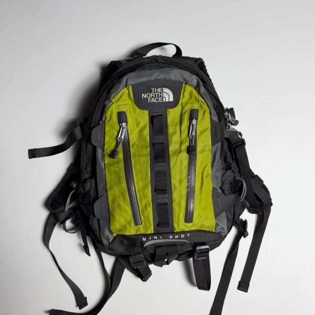 노스페이스 미니샷 로고 시그니처 백팩 PR2250