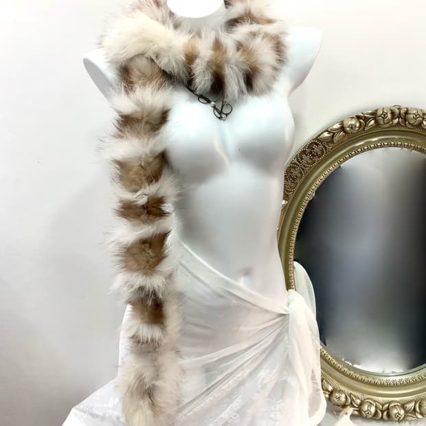ivory blend real fur muffler