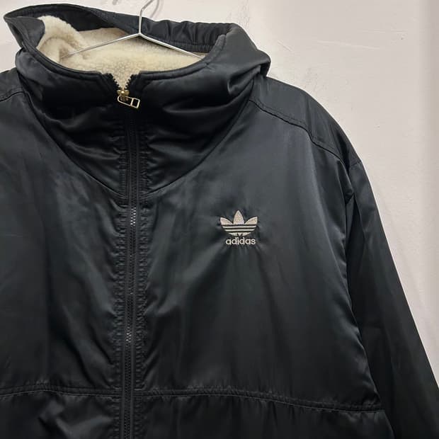 아디다스 올드스쿨 이너후리스 글로시 롱후드 패딩