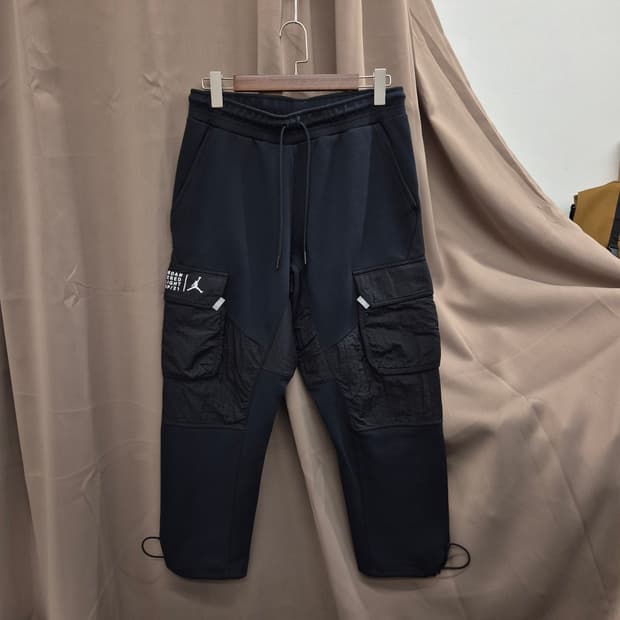 나이키 조던 스탠다드핏 카고 팬츠 L