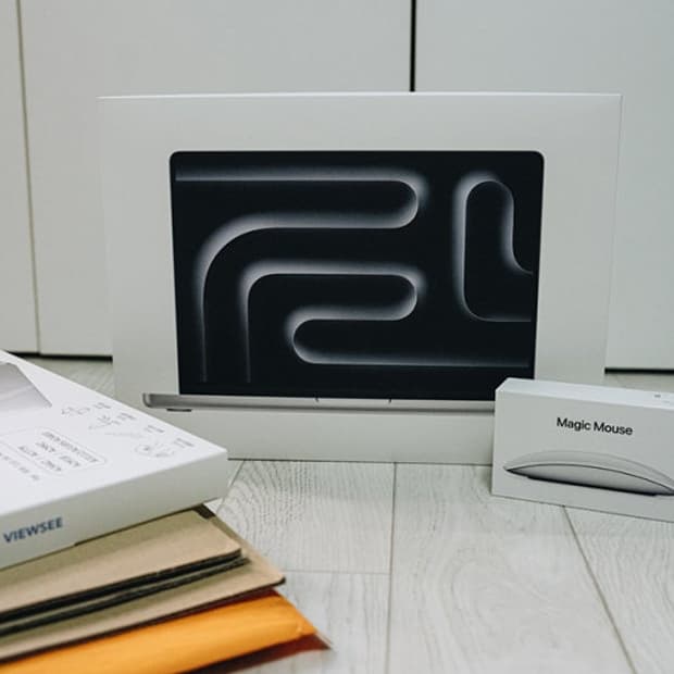 맥북 프로 14인치 M5 칩 1TB 미개봉 새제품
싸게 판매합니다
