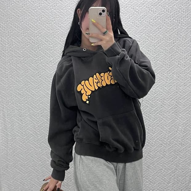 아크메드라비 캐주얼 레트로 키치 빅로고 후드티 1 C07402