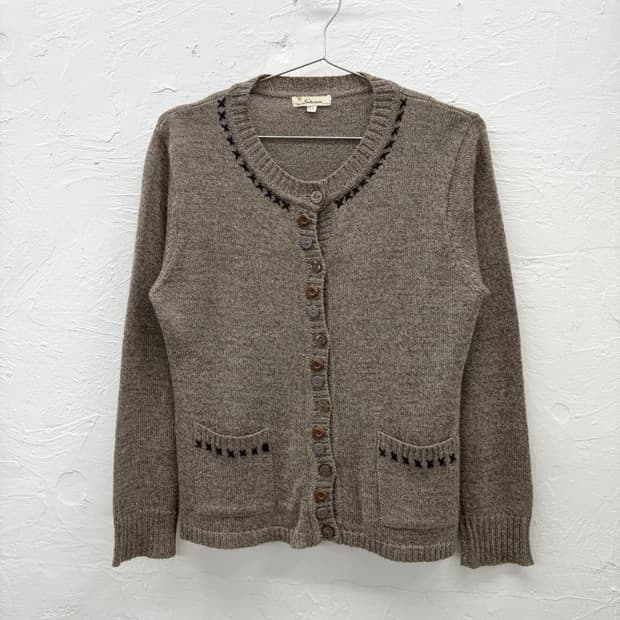 naturam 버튼 가디건