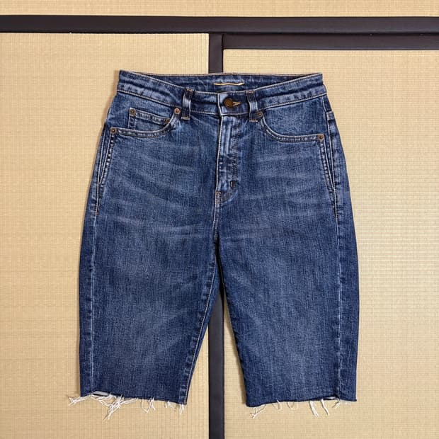 생로랑 21fw 데님 쇼츠