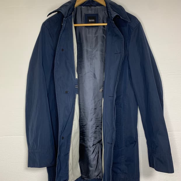 HUGO BOSS 남성 네이비  트렌치 코트 (48)