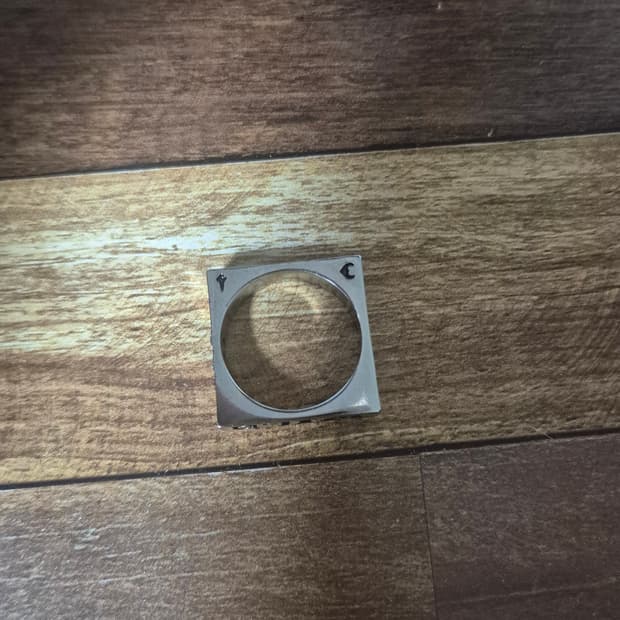 떠그클럽 스퀘어 반지