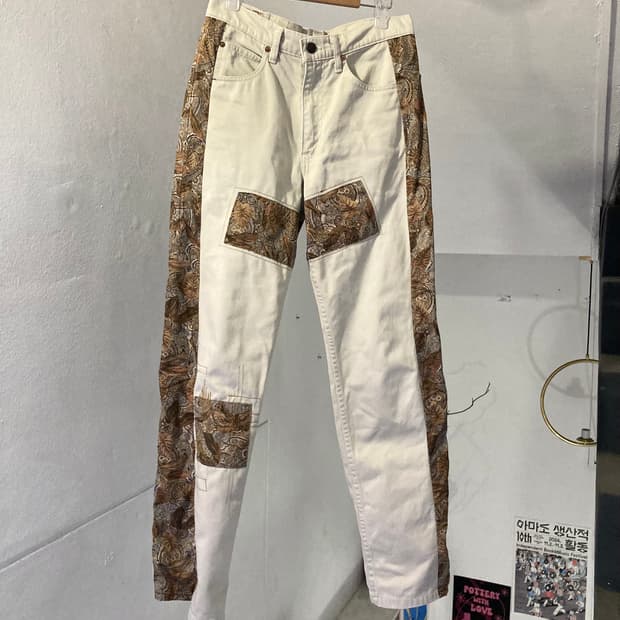 리바이스 Levis 리폼 페이즐리 스트레이트핏 팬츠