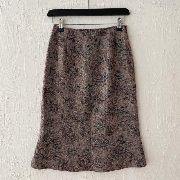 vintage floral patterned skirt