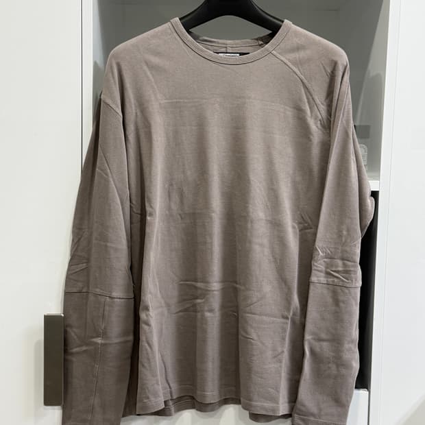 해칭룸 더블 롱슬리브 로즈그레이 4사이즈 판매합니다