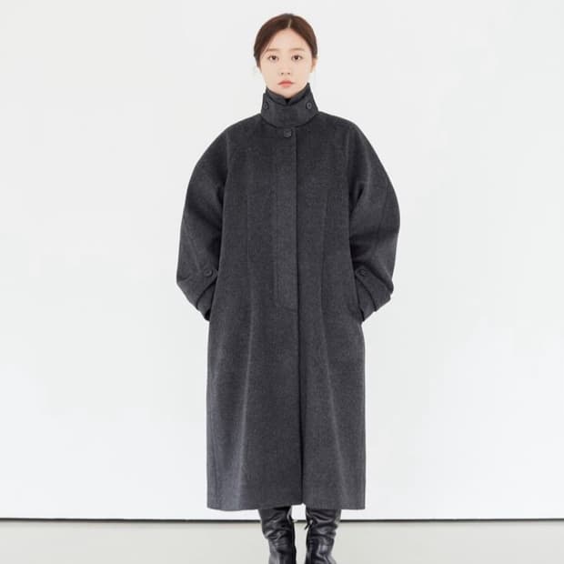 에핑글러 하이넥 오발 코트 차콜