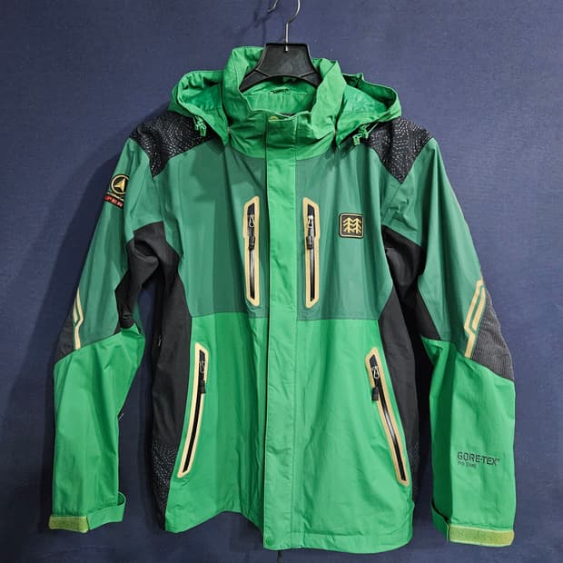 코오롱스포츠 고어텍스 그린 남성 105 등산복 바람막이 자켓 