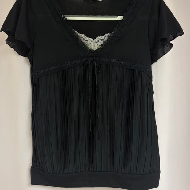 블랙모리반팔티셔츠