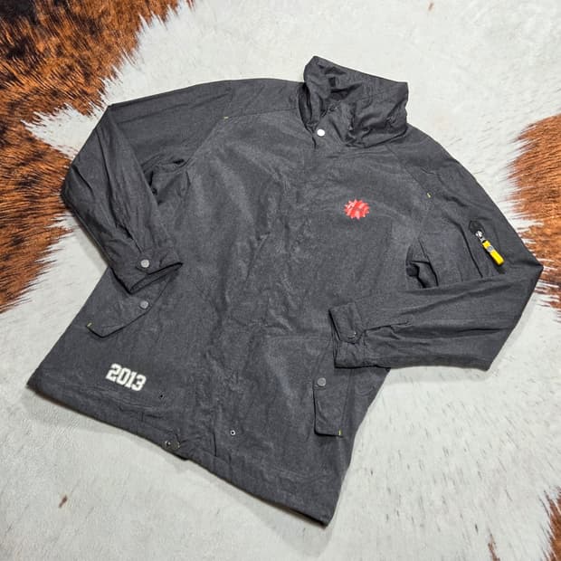 후부 그레이 바람막이 자켓