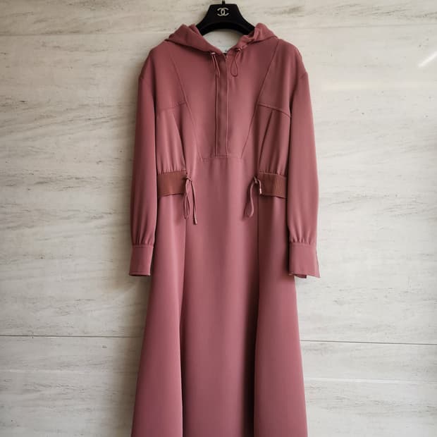 (코랄색상)JJ지고트(JJRO) 후드 집업 드로우스트링 원피스 55사이즈