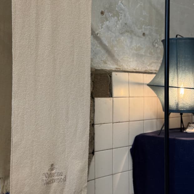 OS ) Vivienne Westwood (Wool)