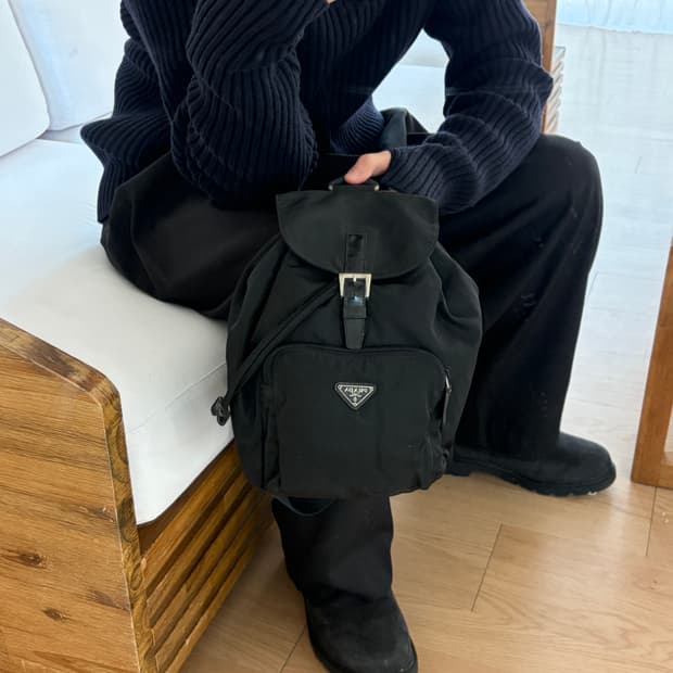 프라다 포코노 나일론 미니 백팩