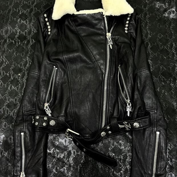 크로스 패치 사이드지퍼 레더자켓