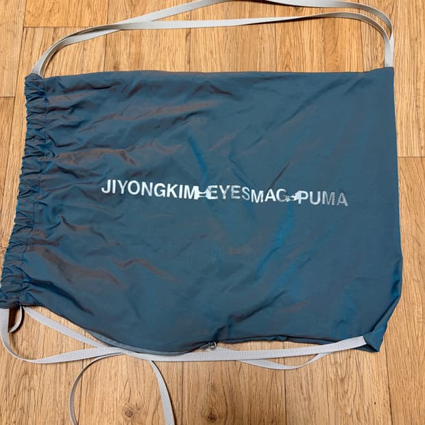 지용킴 아이즈매거진 백