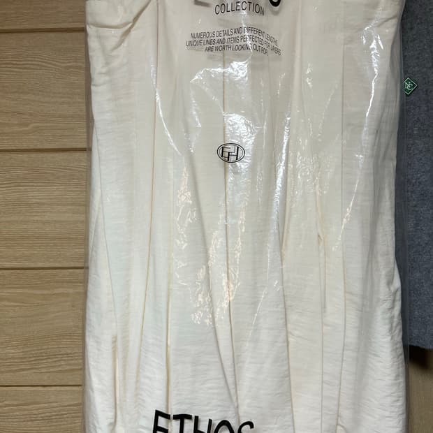 Ethos puffy dress ivory