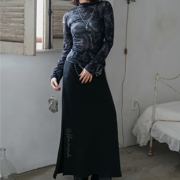 (새상품) 미미몽드 Studded maxi skirt 스터드 맥시 스커트