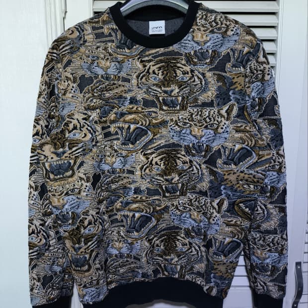 USA L 자라 타이거 크루넥 스웨트 맨투맨