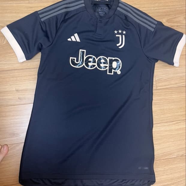 23/24 유벤투스 써드 유니폼 저지
