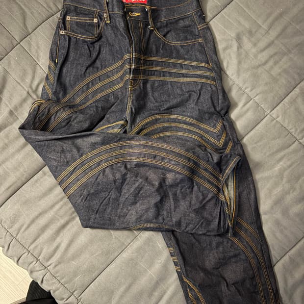 슈프림 s로고 배기 30사이즈 