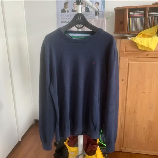타미힐피거 네이비 라운드 니트 100