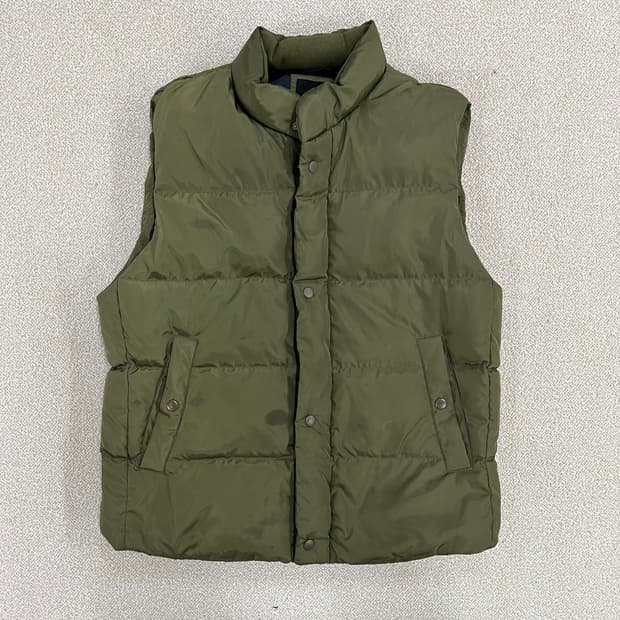 100 에잇세컨즈 덕다운 패딩 조끼 0220M