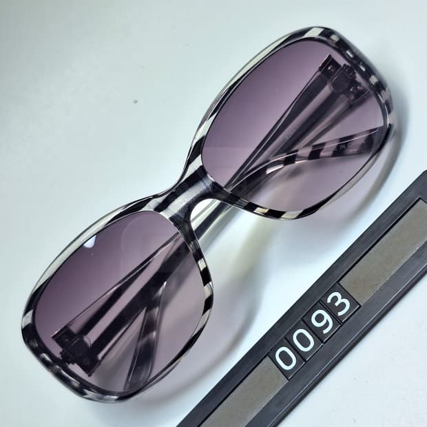 일본 수입 보석 장식 블랙 스트라이프 패턴 선글라스 X264-1 빈티지