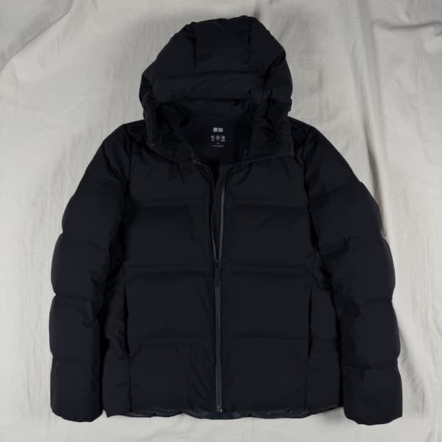 유니클로 심리스 숏패딩 자켓