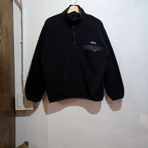 90s Patagonia Synchilla 블랙 (파타고니아 신칠라)