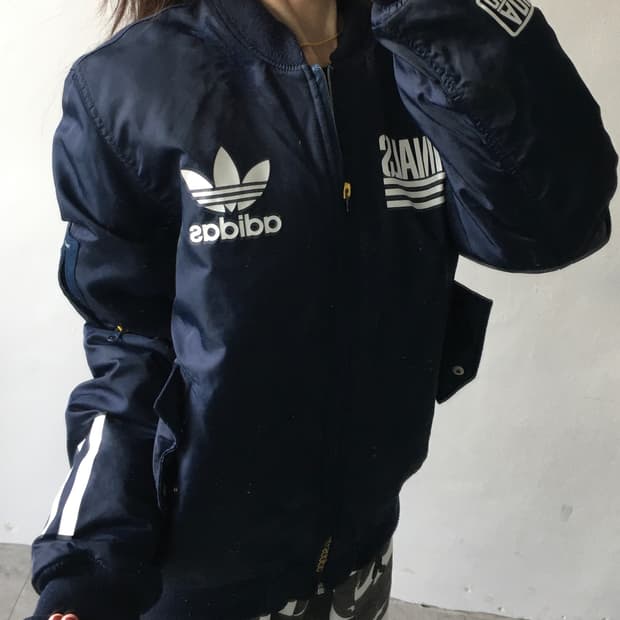 아디다스 오리지널스 야구점퍼