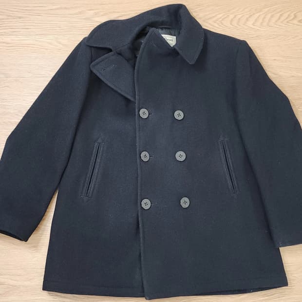 엘엘빈 울 피코트