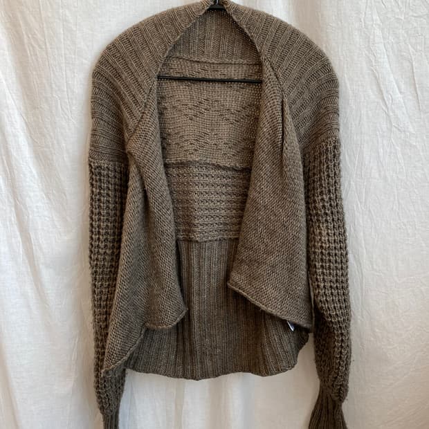 브라운 오픈 니트가디건(M-L)