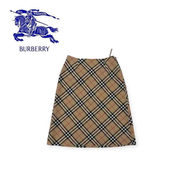[ 38 ] 버버리 블루라벨 스커트