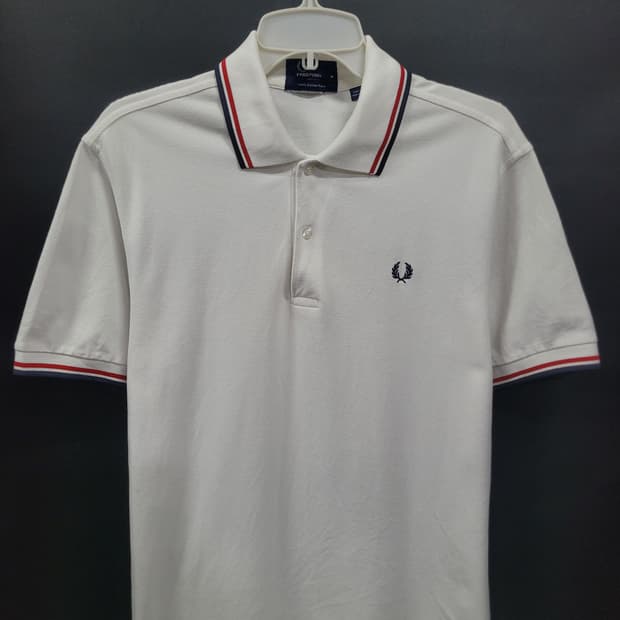 FRED PERRY 프레드페리 자수로고 셔츠