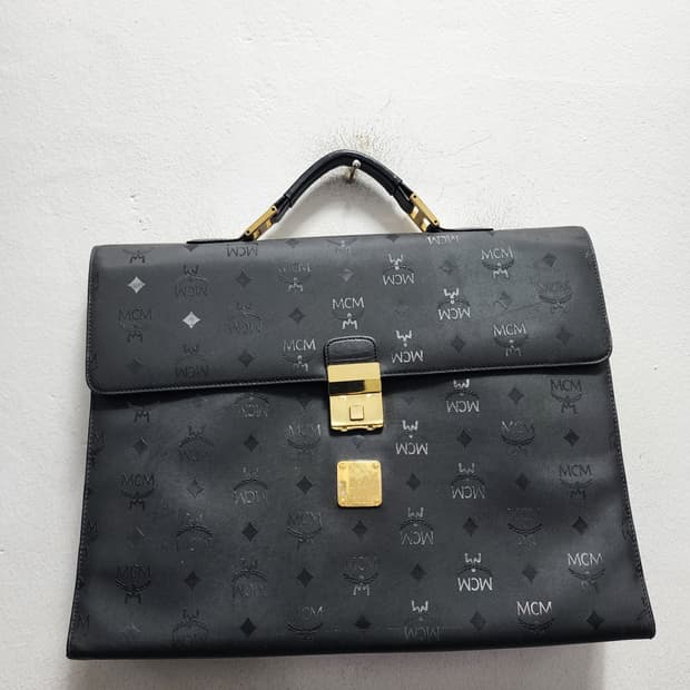 MCM 독일생산 80s 금장로고 서류가방