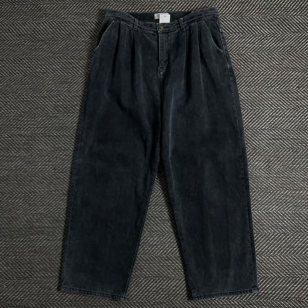 비바스튜디오 와이드핏 블랙 데님 팬츠o 3162