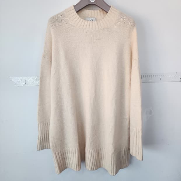 COS 캐시미어 니트 아이보리