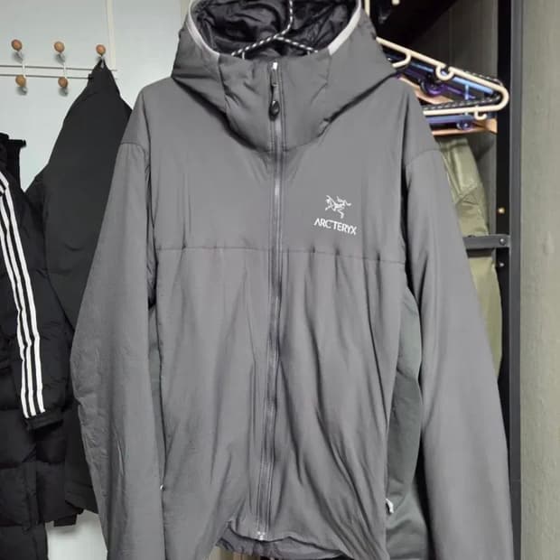 아크테릭스 아톰 LT 후디 글리치 L