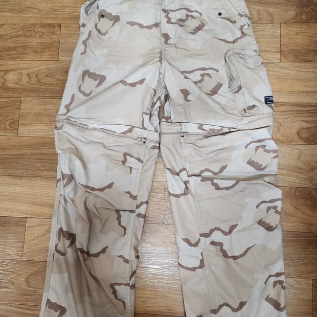 Undercover gu 3웨이 유퀄리티 팬츠