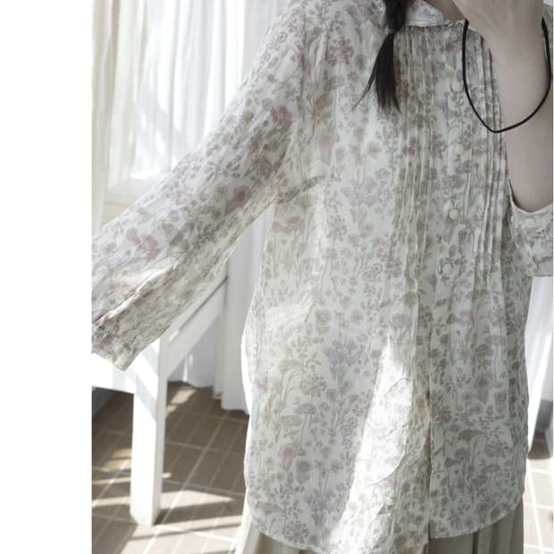 Flower vintage round shirts