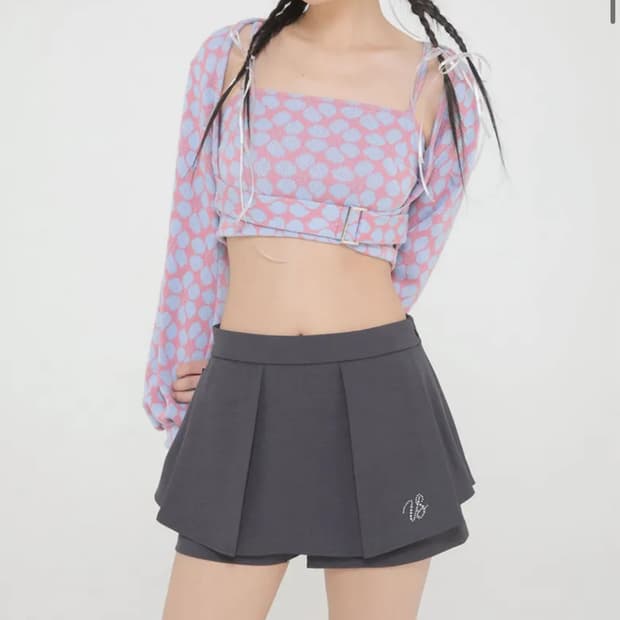 어글리쉐도우 스커트